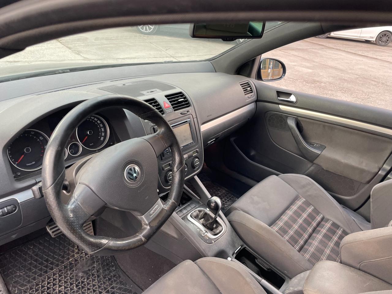 VW GOLF V 2.0GTI aut- MOTORE KO -168000km-2005