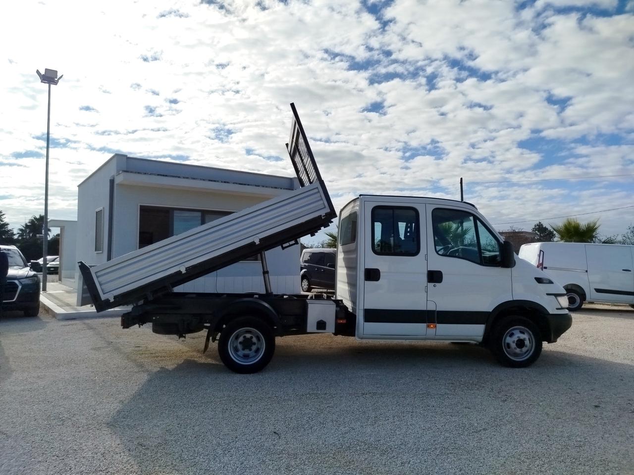 Iveco Daily 35C13 RIBALTABILE TRILATERALE