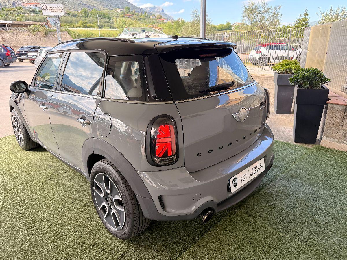 MINI - Countryman