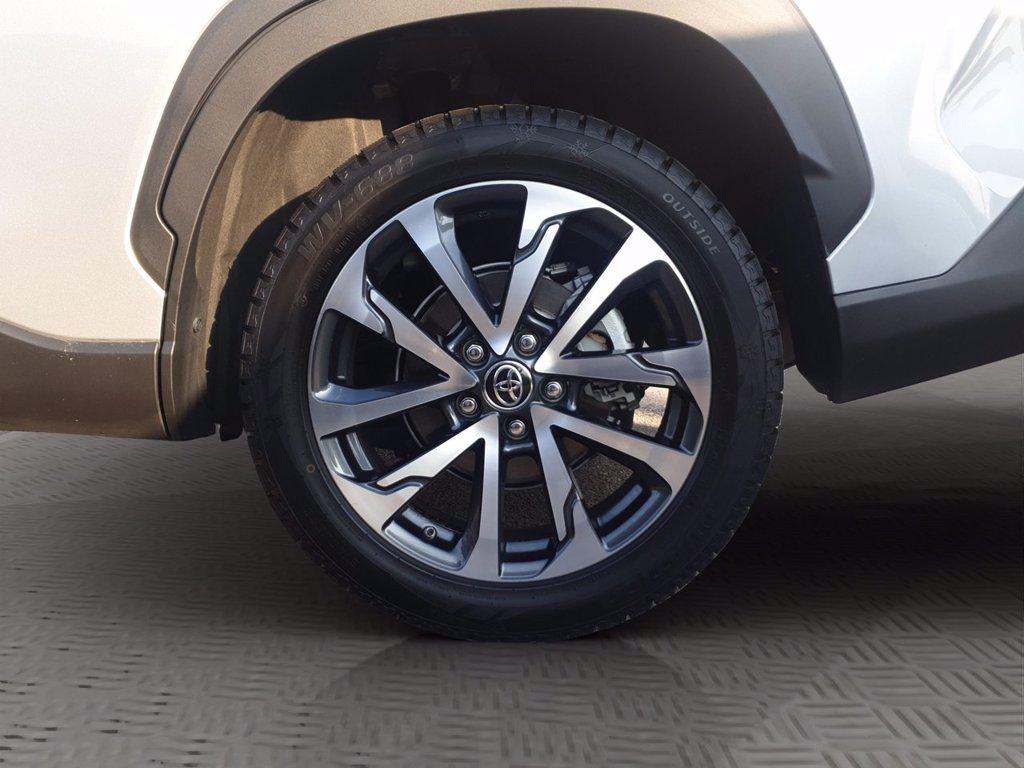 TOYOTA Corolla cross 2.0h trend fwd 197cv e-cvt del 2024