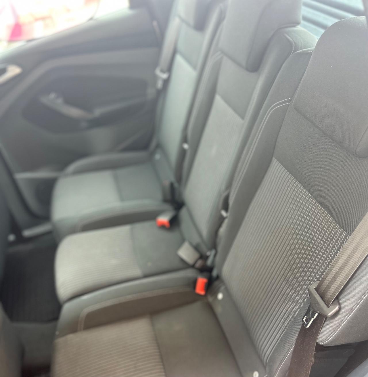 Ford C-Max Titanium Business Neopatentati 2015