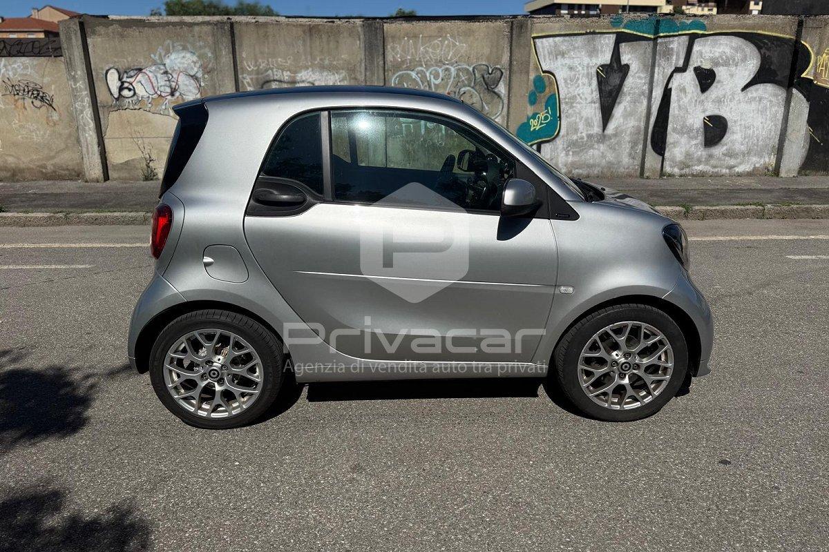 SMART fortwo 90 0.9 Turbo twinamic Superpassion