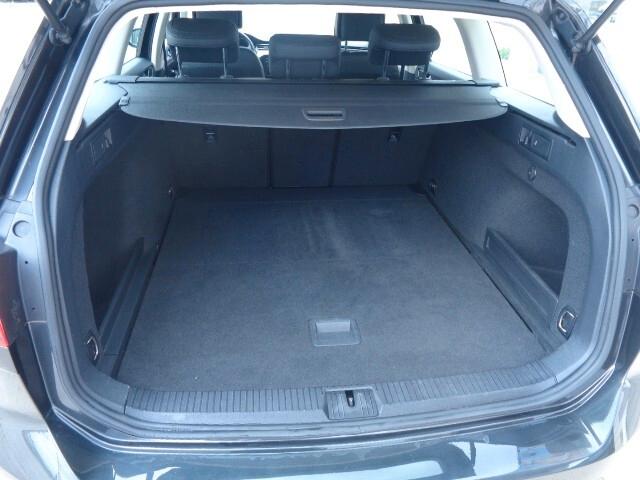 Volkswagen Passat Variant 2.0 TDI DSG Executive BMT (110 KW - 150 CV)