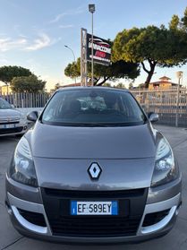 Renault Scenic xmod 1.5 dci 2011
