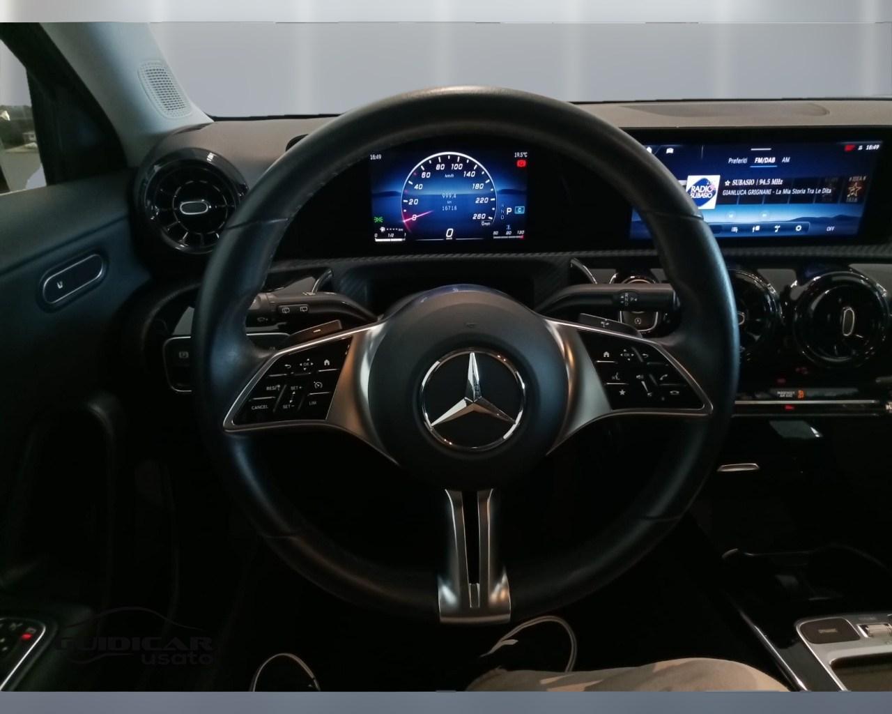 Mercedes-Benz Classe A - W177 2023 - A 180 d Advanced auto