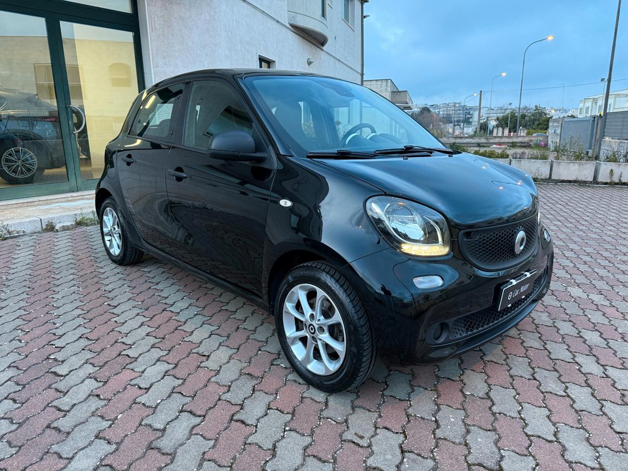Smart ForFour 70 1.0 Prime Pelle Bluetooth