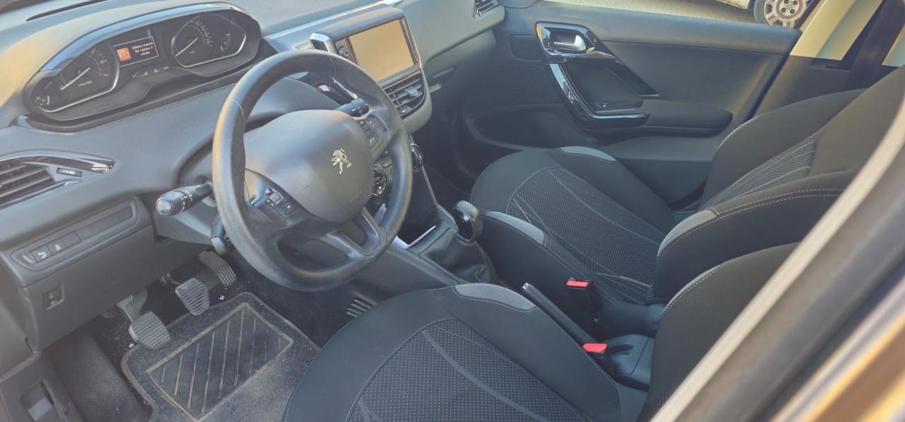 Peugeot 208 1.2 VTi 82 CV 5 porte Allure