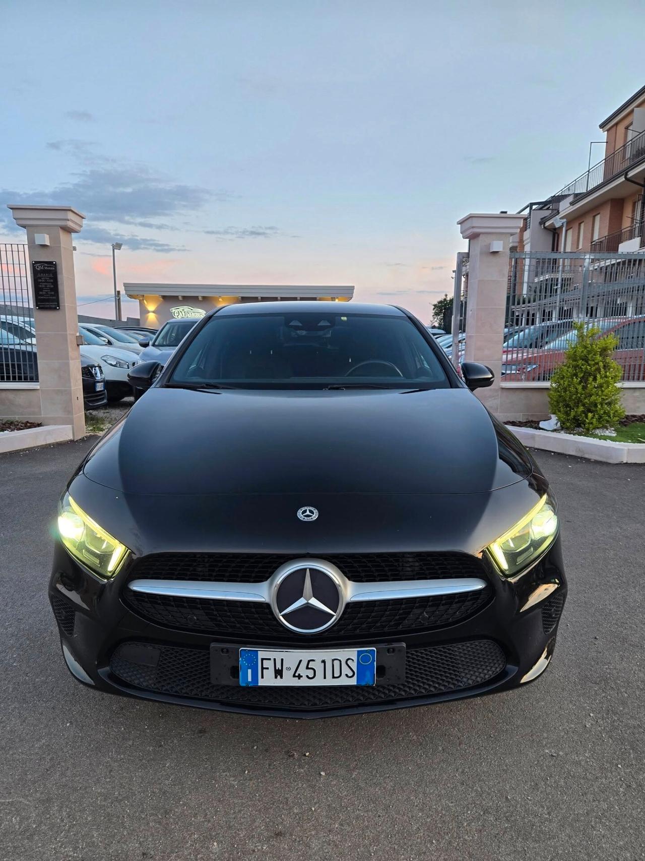 Mercedes-benz A 180 A 180 d Automatic Premium