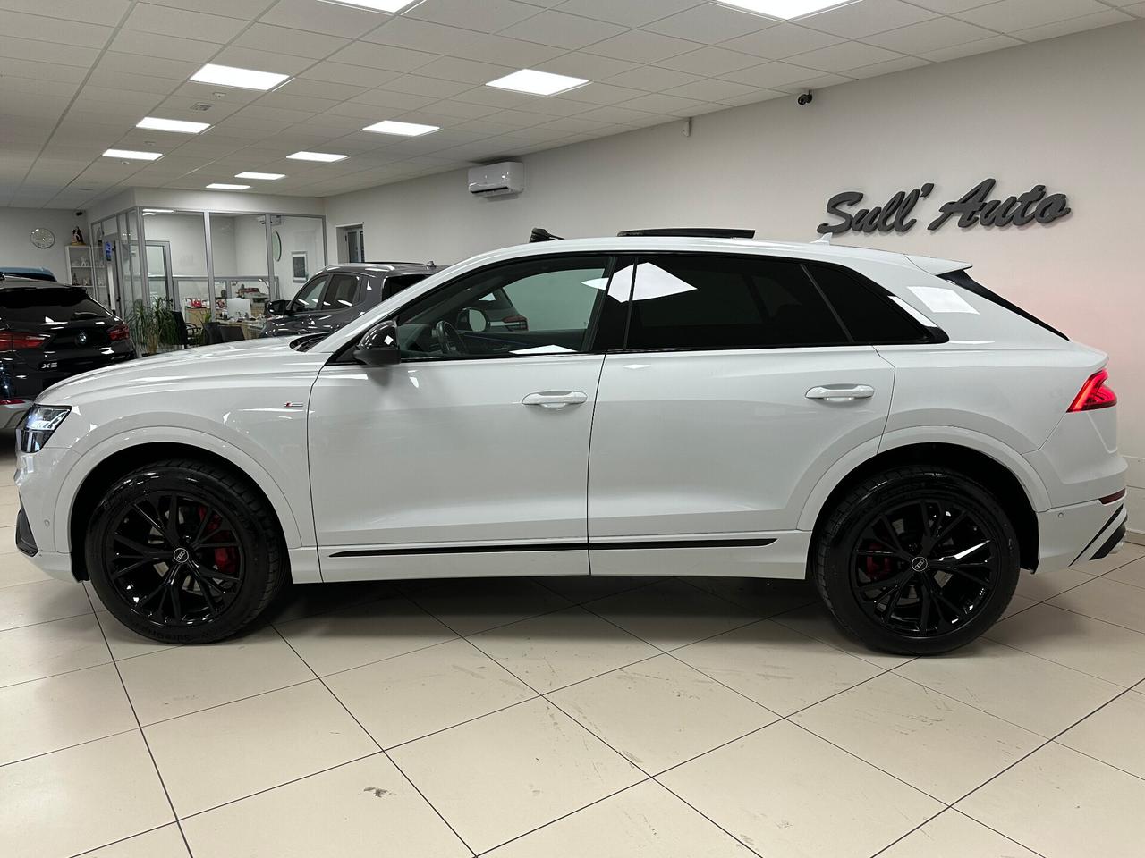 Audi Q8 50 TDI 286CV quattro tiptronic S-line 2022