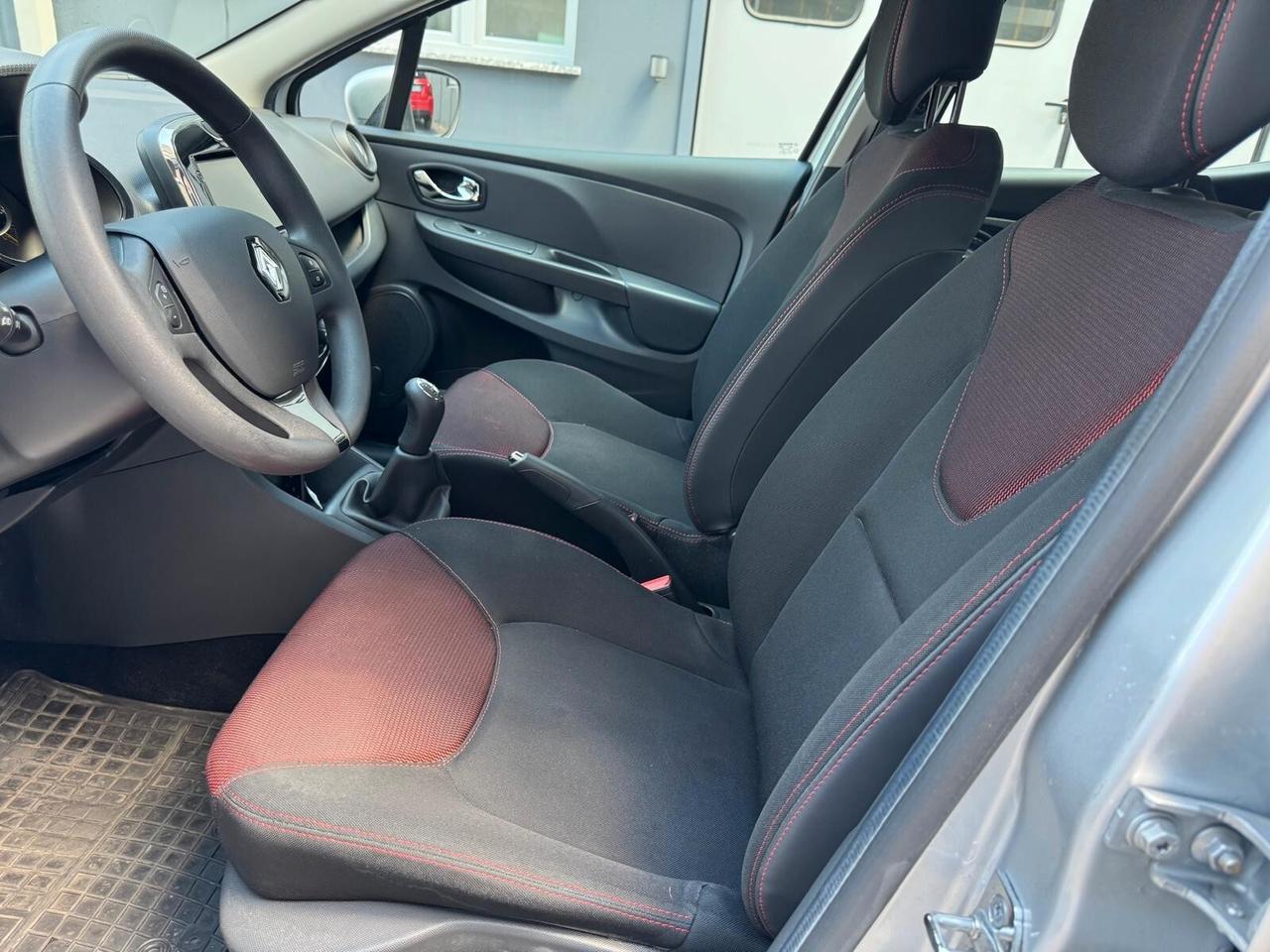Renault Clio 1.2 75CV 5 porte Wave*EURO5B*NEOPATENTATI