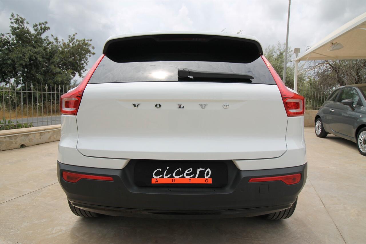 Volvo XC40 2.0 D3 150cv Momentum Geartronic | 2019