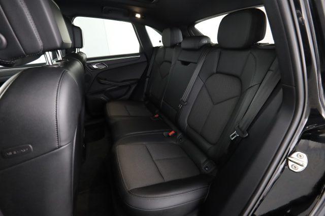 PORSCHE Macan Macan 2.0