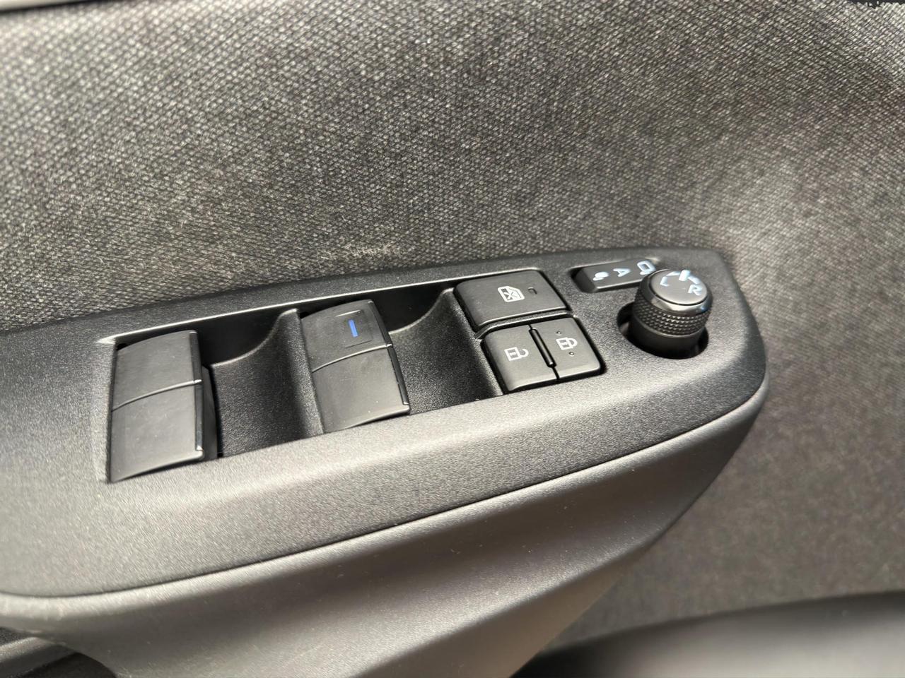 Toyota Yaris 1.5h E-CVT Style