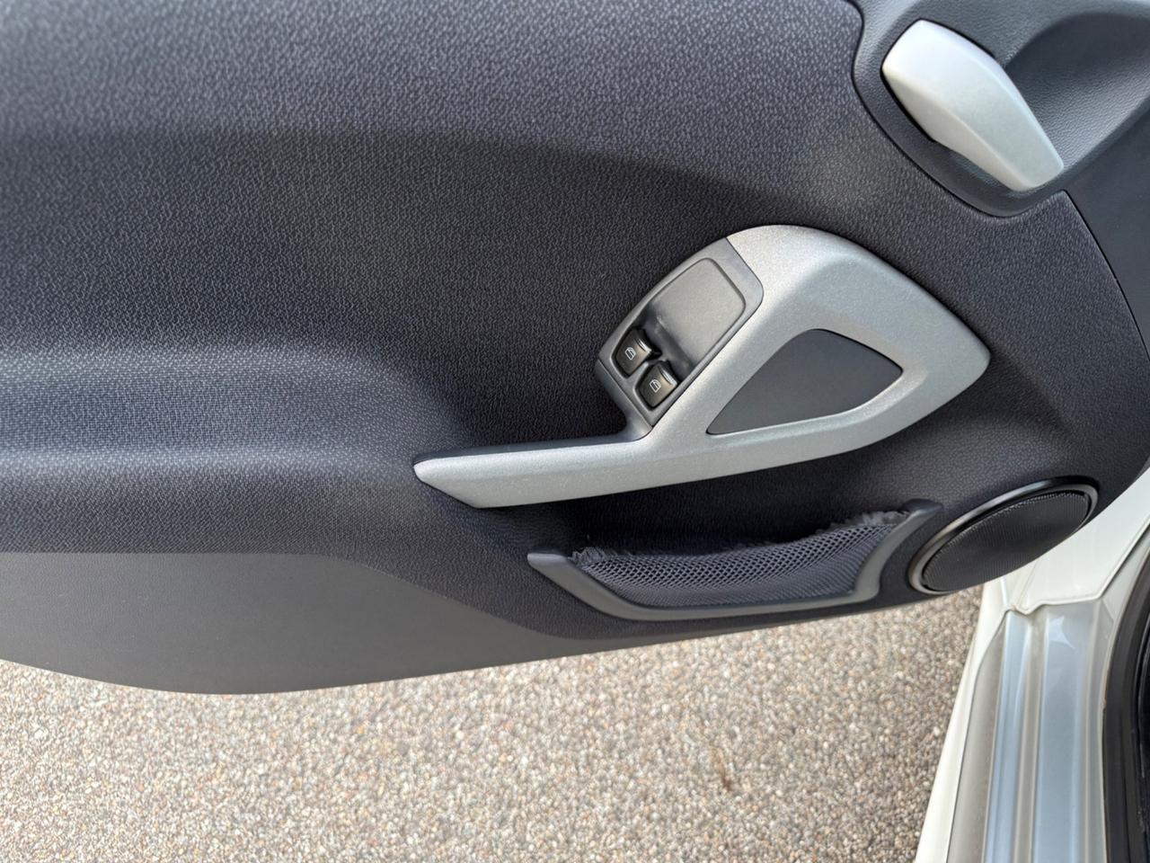Smart ForTwo 1000 52 kW coupé passion*Automatik*Panorama