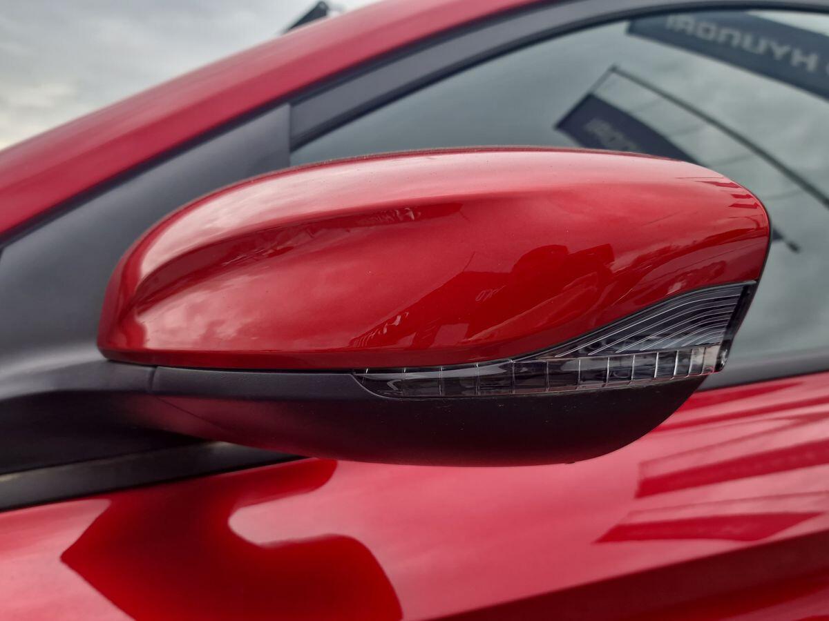 MG MG3 1.5 STANDARD DIAMOND RED