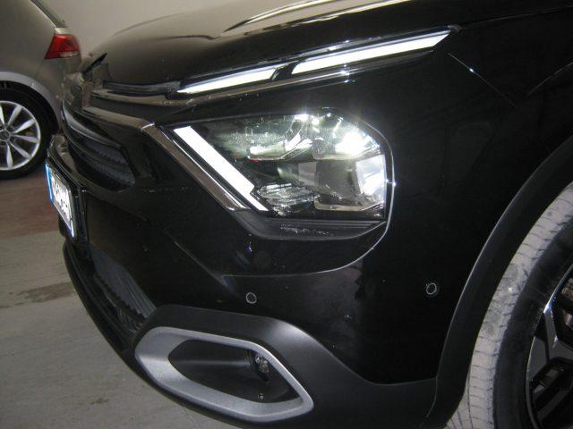 CITROEN C4 PureTech 130 S&S Shine