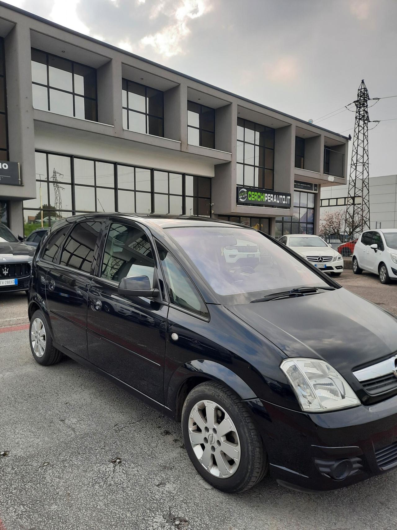 Opel Meriva 1.7 CDTI 101CV Cosmo