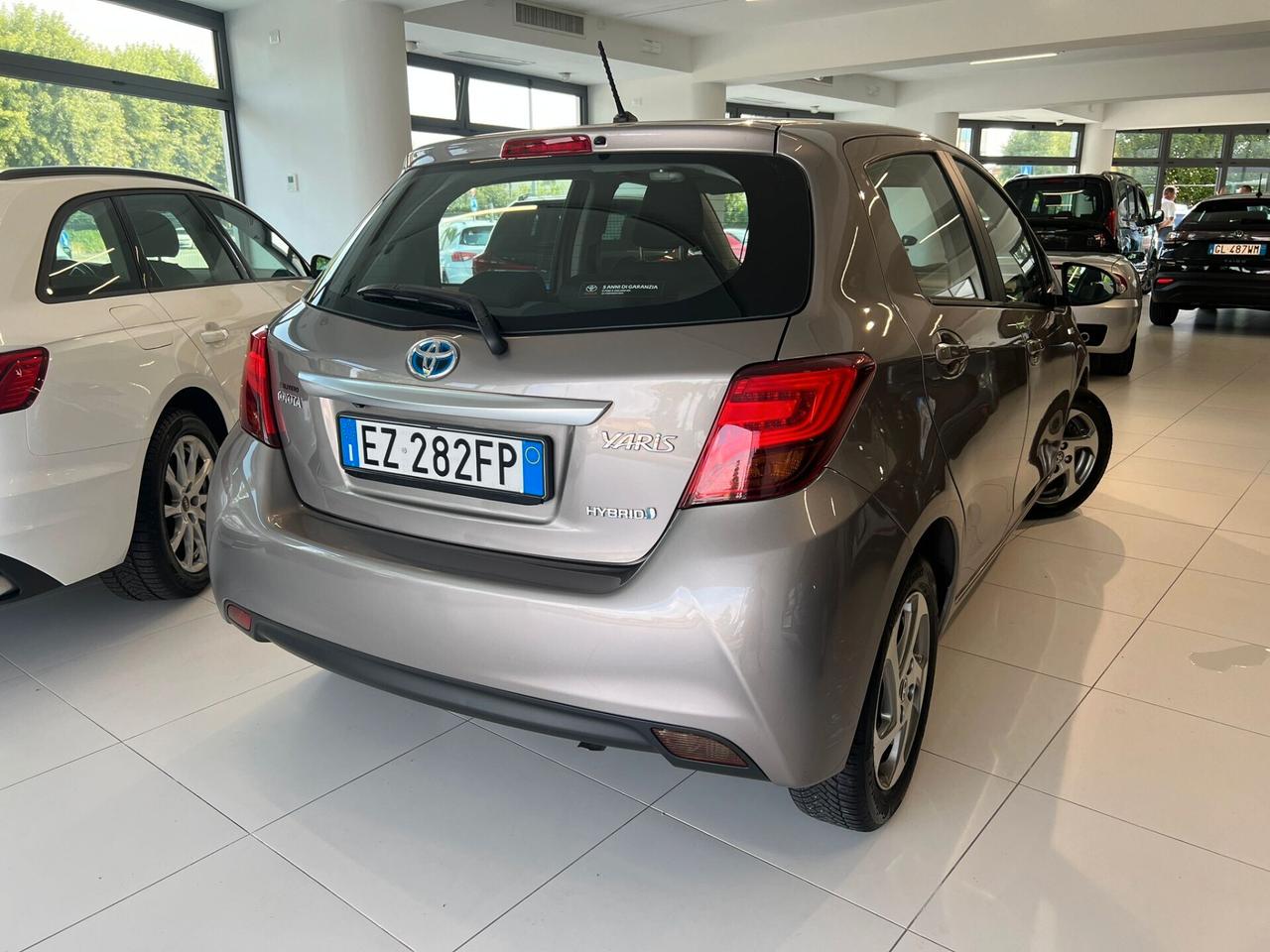 Toyota Yaris 1.5 Hybrid 5 porte Active