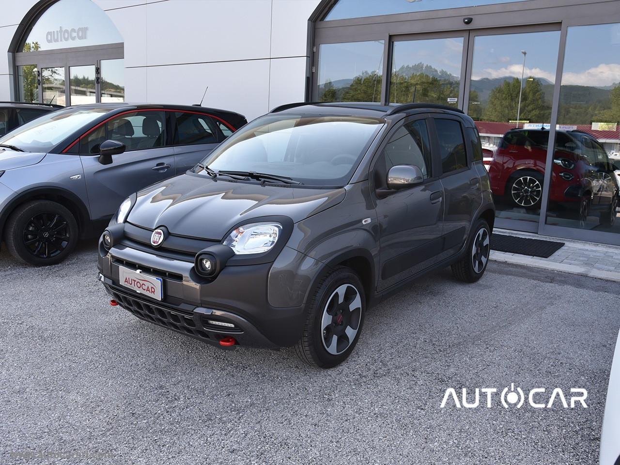 FIAT Panda 1.0 FireFly S&S Hybrid CROSS