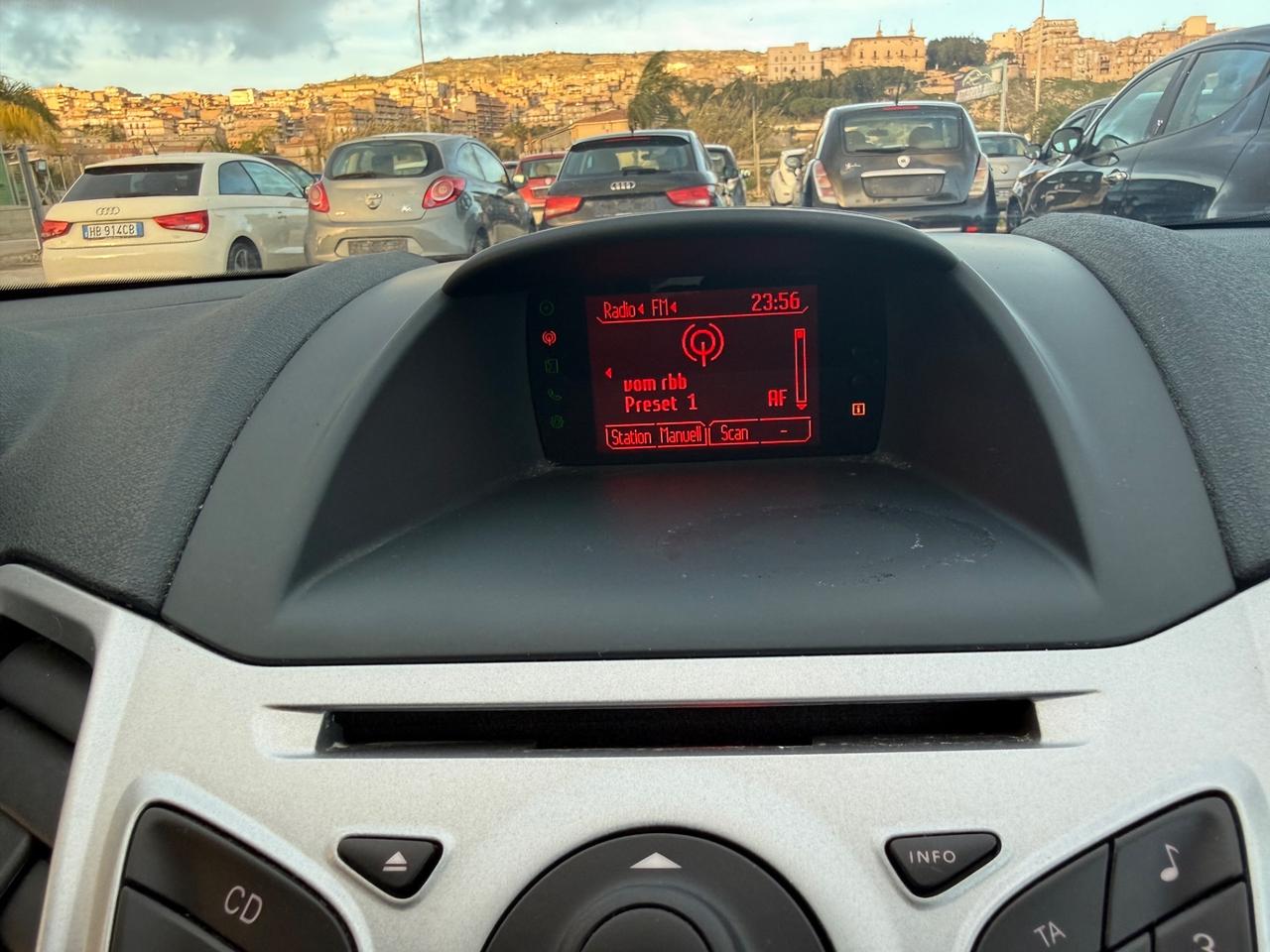 Ford Fiesta 1.6 TDCi 95 CV 5p. Titanium