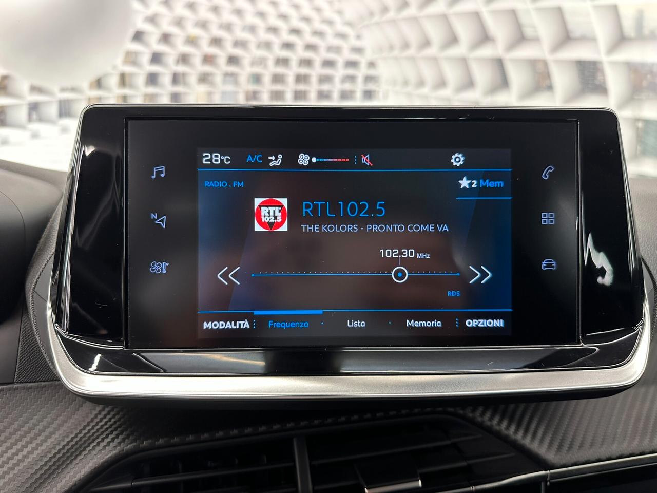 Peugeot 208 75CV-NEOPATENTANTI-KM CERTIFICATI