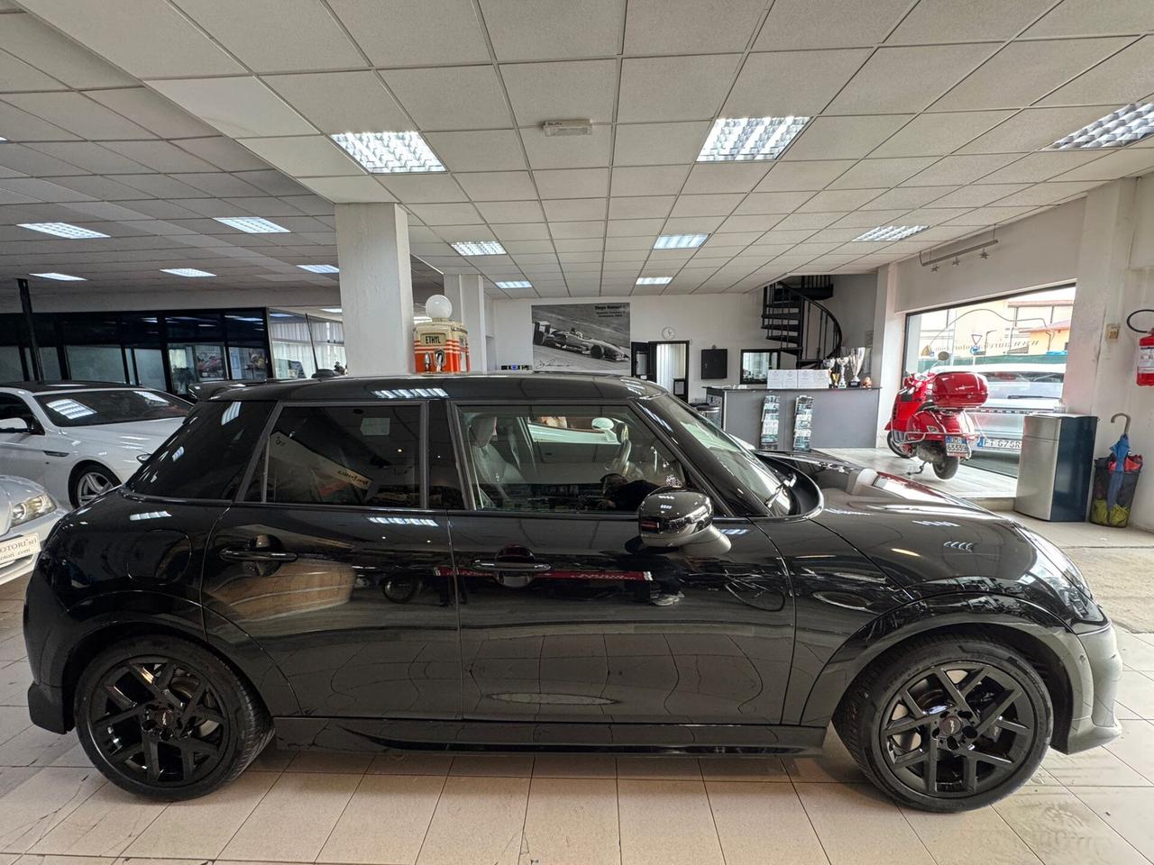 Mini Cooper S 2.0 JKW 204 HP FULL OPT. FATTURABILE SOLI 10.000 KM