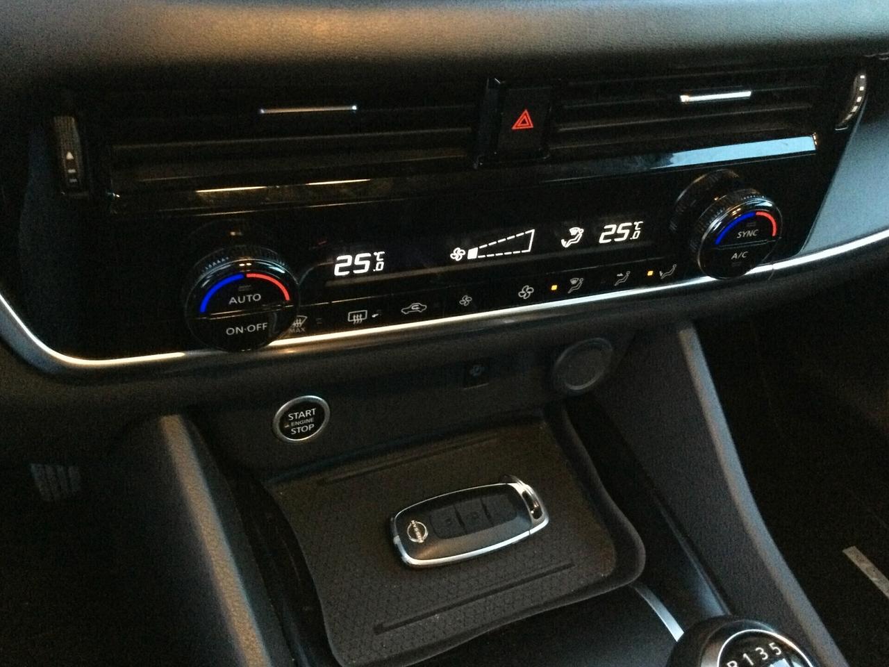 Nissan Qashqai MHEV 140 CV Tekna