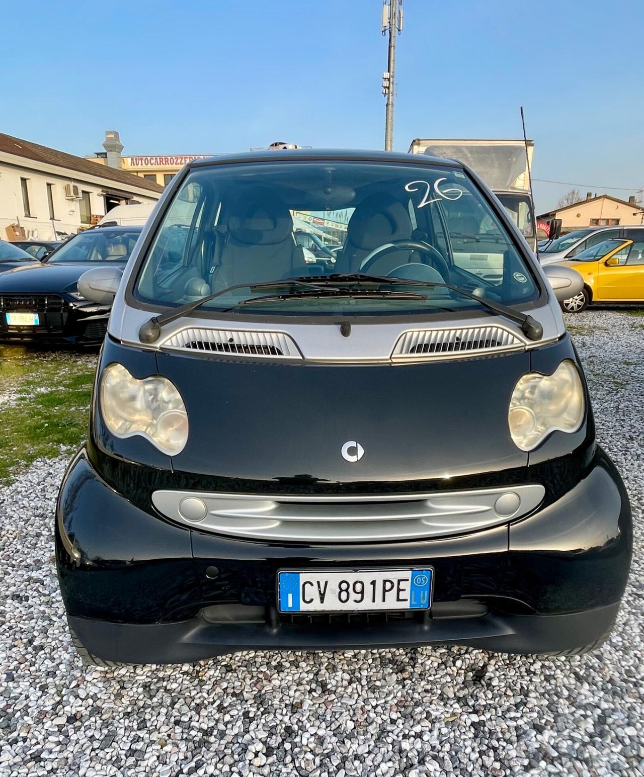 Smart ForTwo 700 coupé pure (45 kW)