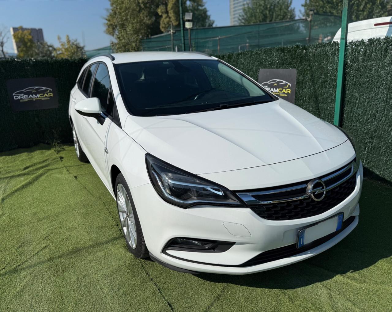 Opel ASTRA 2016 1.6 DIESEL FARI LED NAVI FULL OPTIONAL