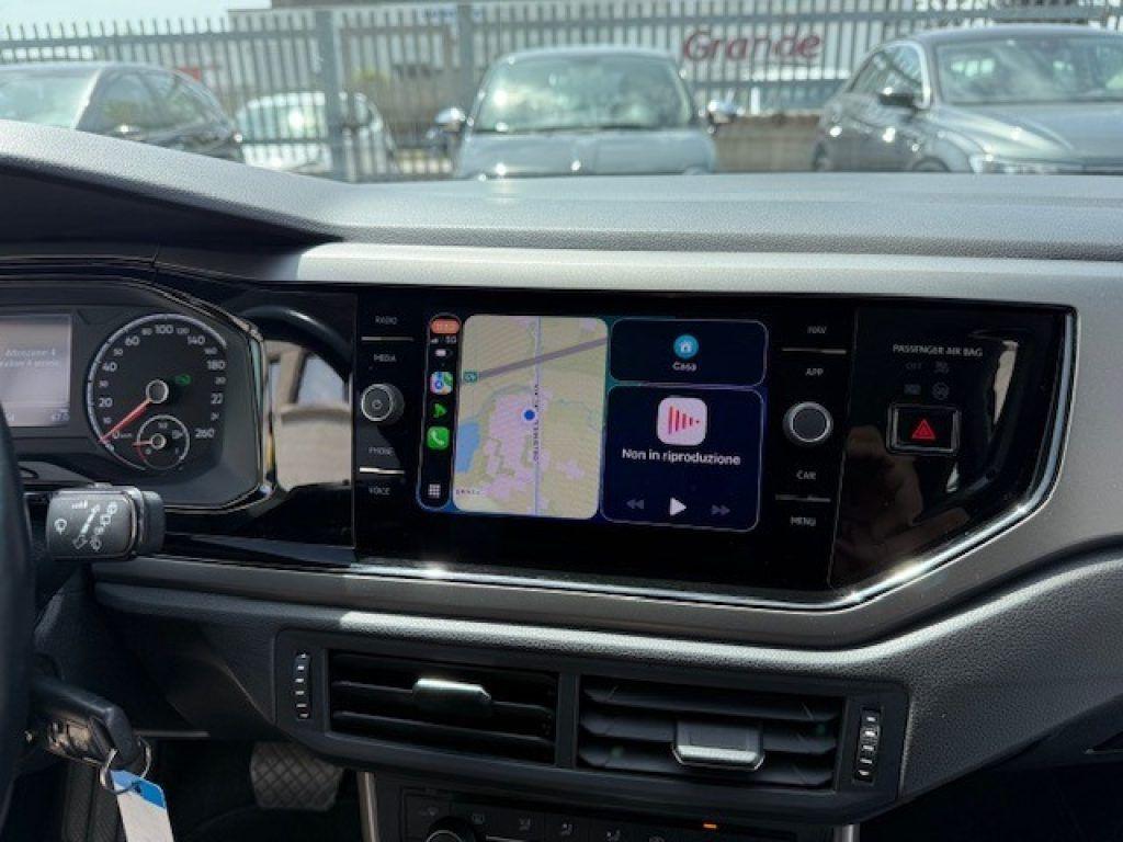 Volkswagen Polo 1.0 TSI DSG Sport
