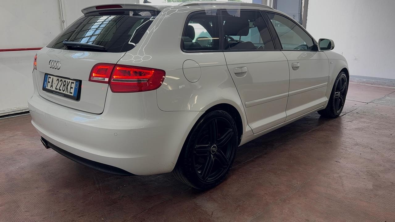 Audi A3 2.0 TDI S-Line quattro Attraction SPB