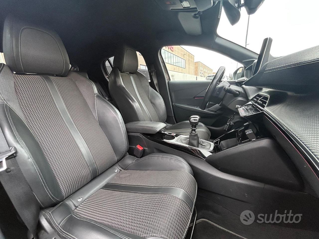 Peugeot 208 GT-LINE