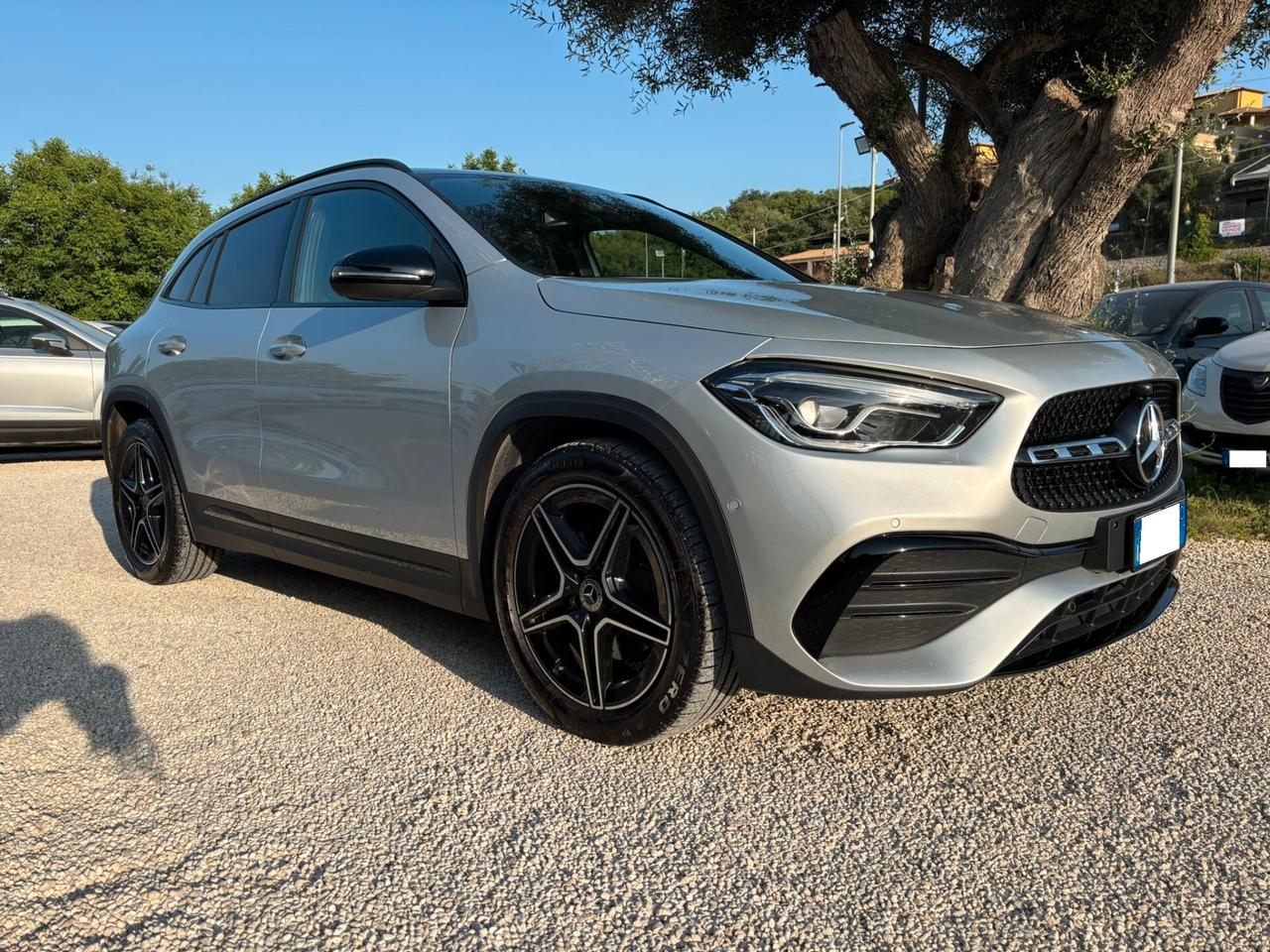 MERCEDES GLA 200D AUTOMATIC - 2020