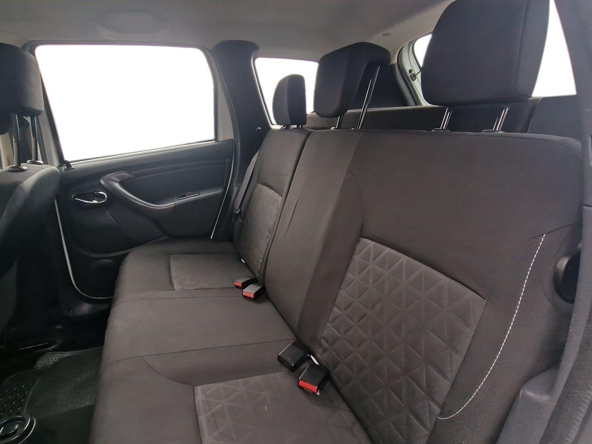 DACIA DUSTER 1.6 LAUREATE