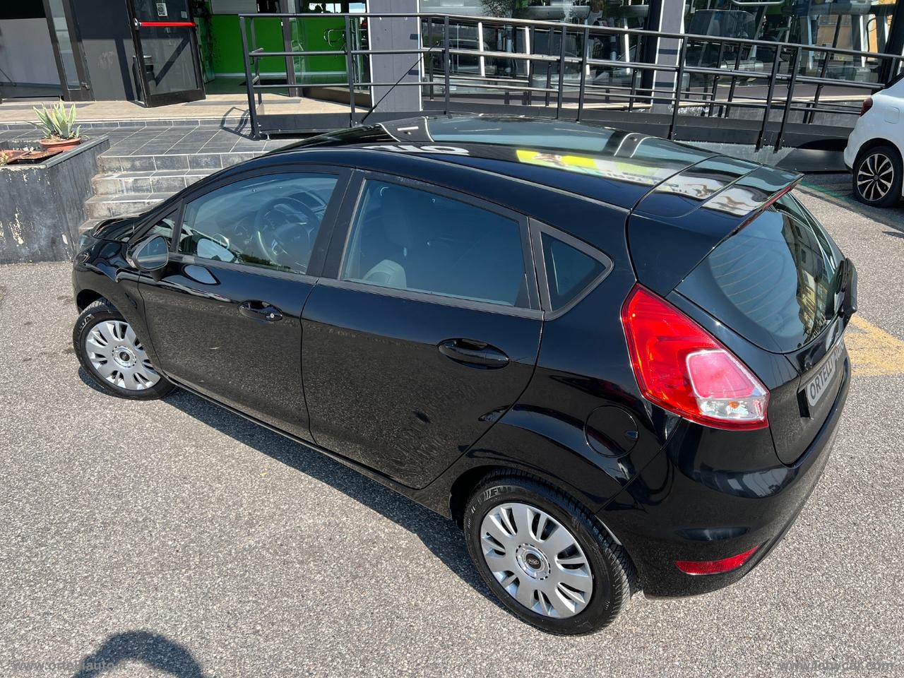 FORD Fiesta Plus 1.5 TDCi 75 CV 5p. IVA DEDUCIBILE