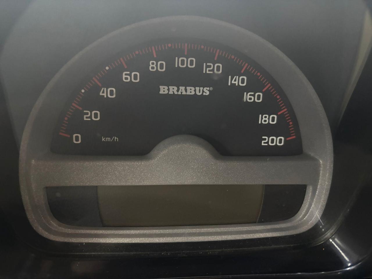 Smart ForTwo 1000 75 kW cabrio BRABUS