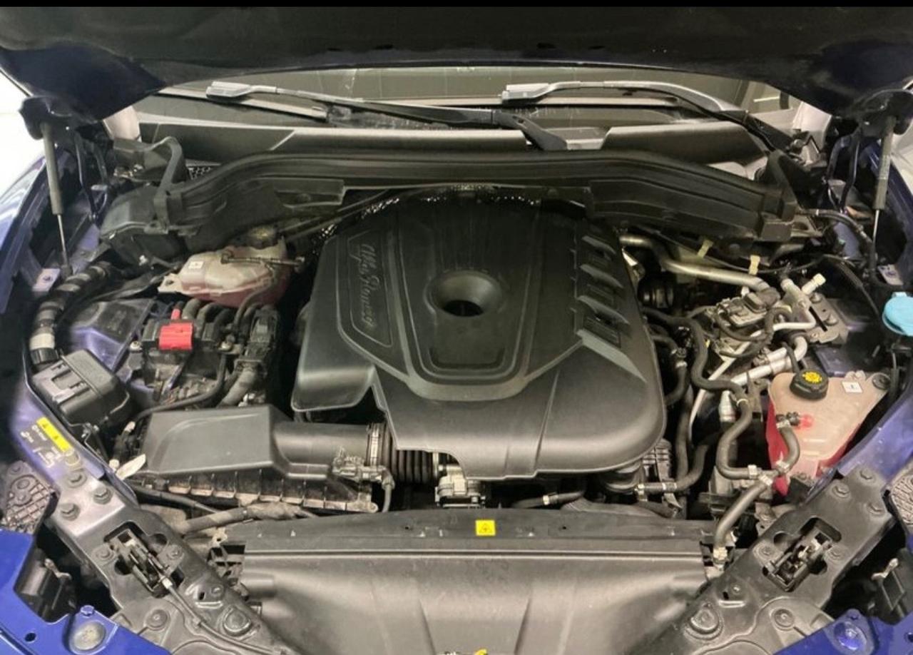 Alfa Romeo Stelvio 2.2 Turbodiesel 160 CV AT8 RWD Business
