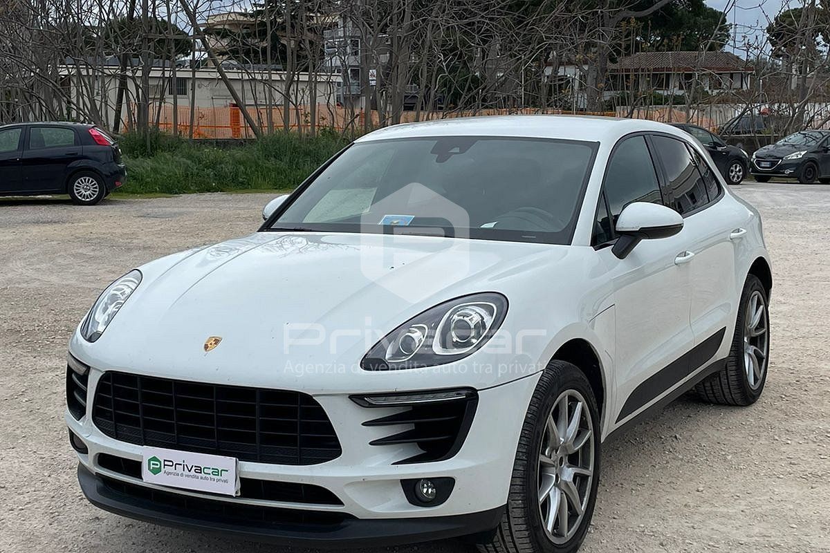 PORSCHE Macan 2.0