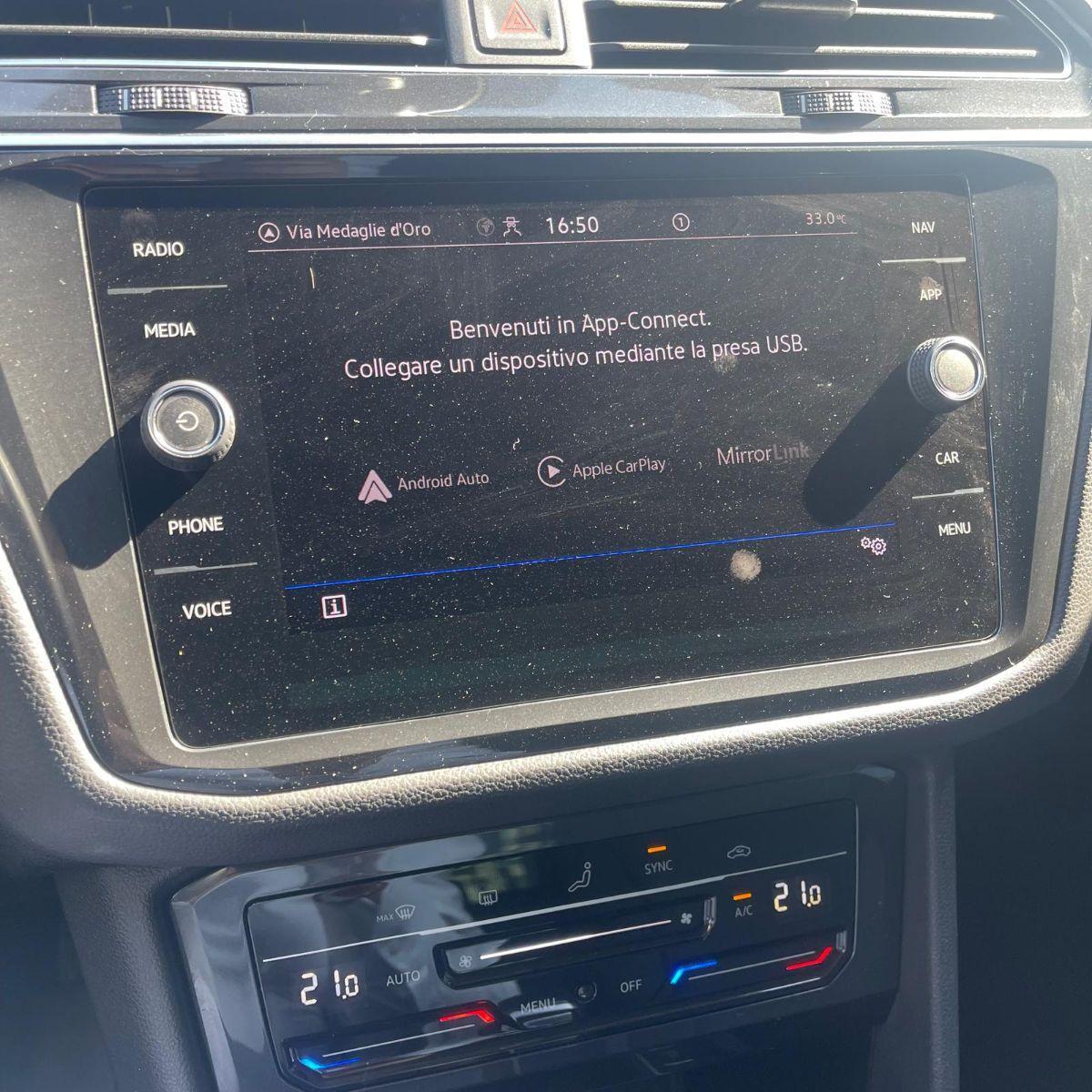 VOLKSWAGEN - Tiguan - 2.0 TDI DSG Advanced BMT
