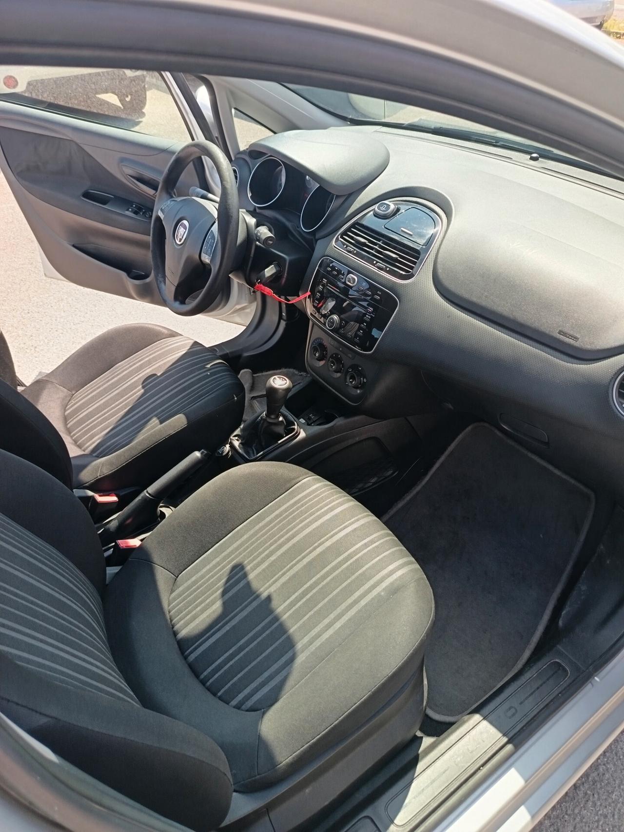 Fiat Punto Evo 1.4 5 porte S&S Dualogic Dynamic