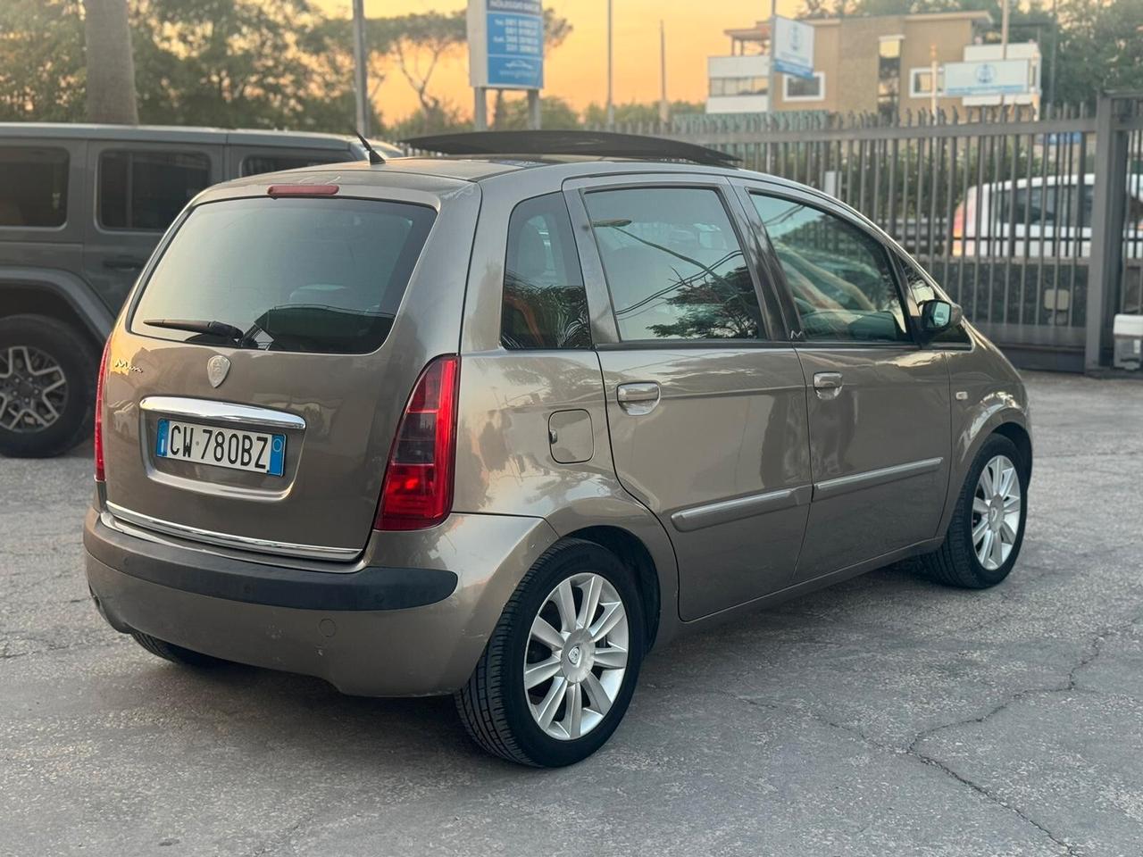 Lancia MUSA 1.4 Oro GPL