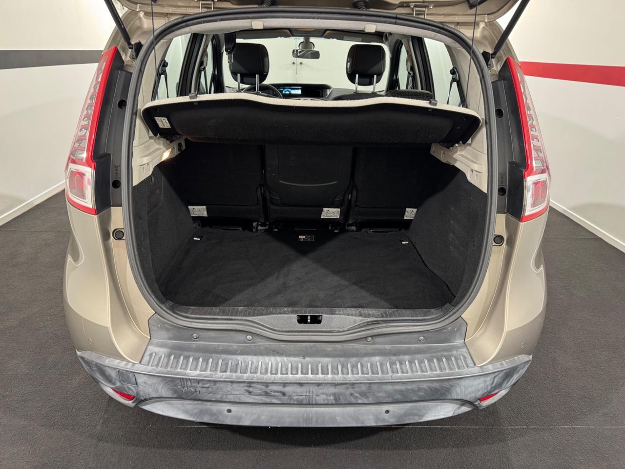 Renault Scenic Scénic X-Mod 1.4 TCe Luxe