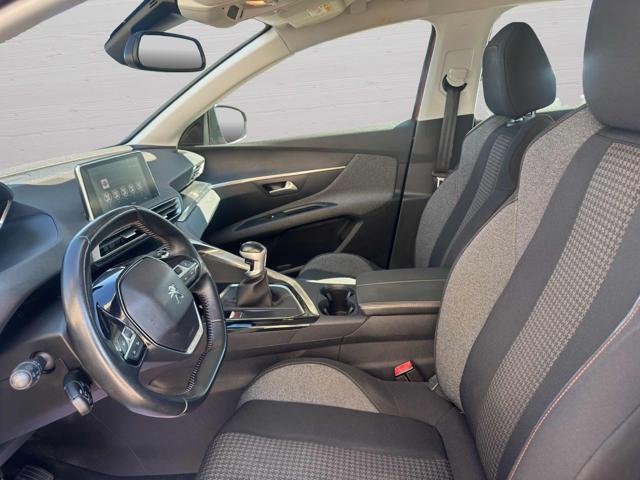 PEUGEOT 3008 BlueHDi 130 S&S Business