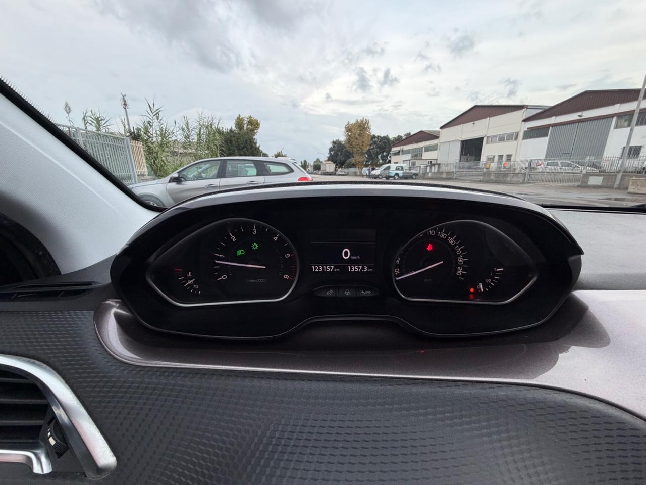Peugeot 2008 1.4 HDi 68CV Active