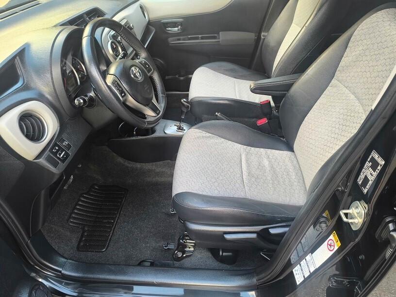 Toyota Yaris 1.4 D-4D 5 porte M-MT CAMBIO AUTOMATICO
