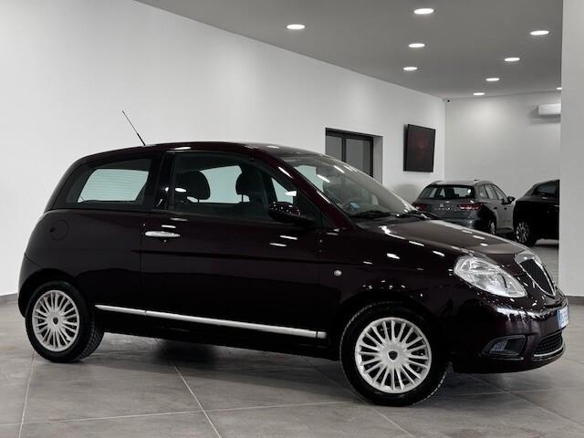 Lancia Ypsilon 1.2 Oro Plus