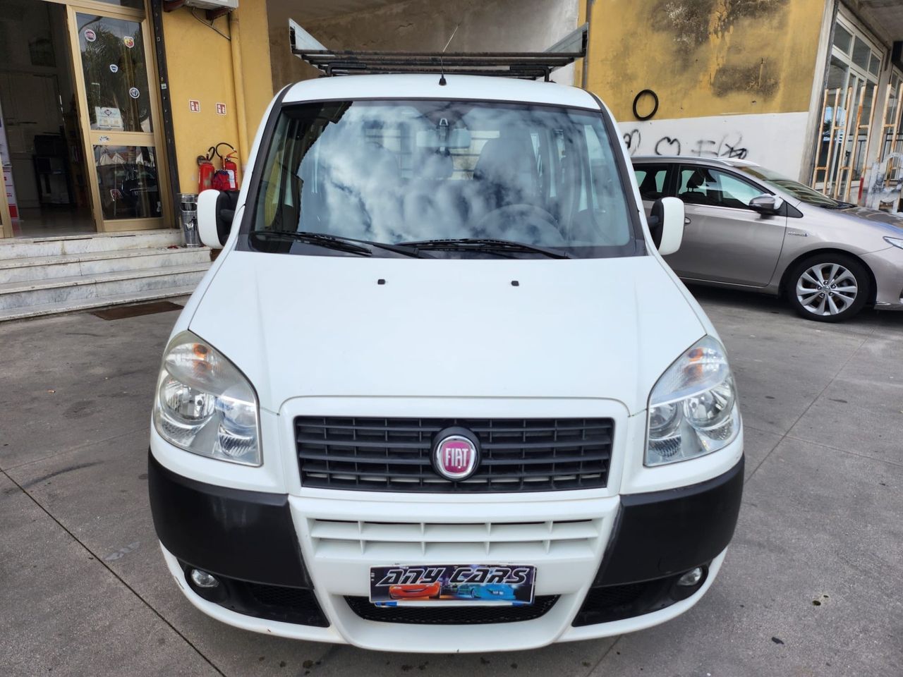 Fiat Doblo Dobl�� 1.9 MJT 105 CV autocarro 5 posti