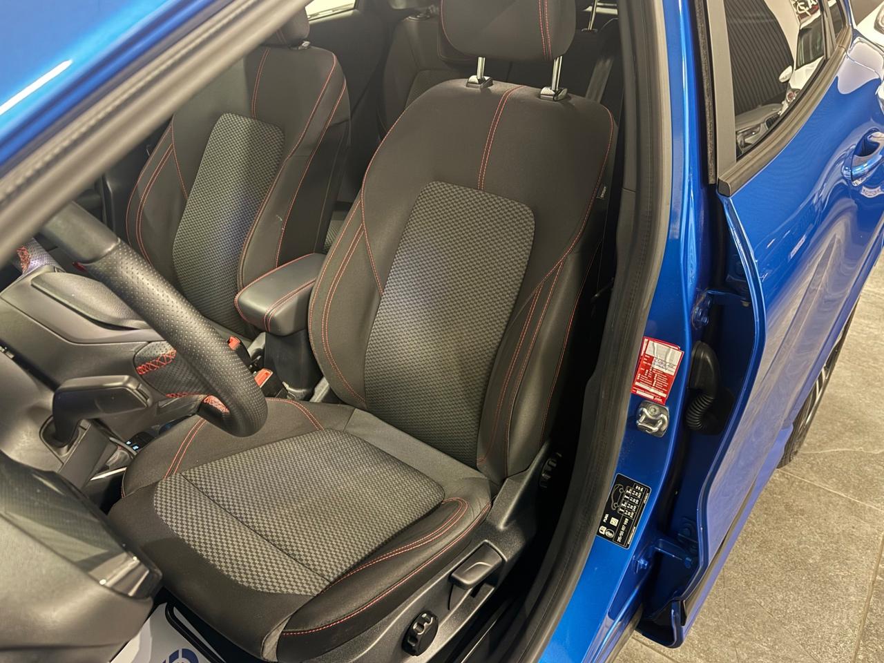 Ford Puma 1.0 EcoBoost Hybrid 155 CV S&S ST-Line X