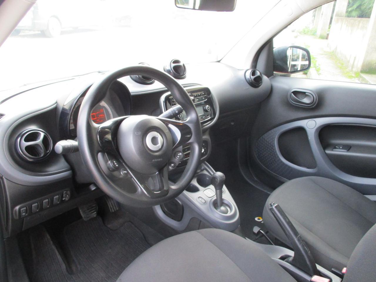 SMART FORTWO 70 1.0 twinamic Youngster