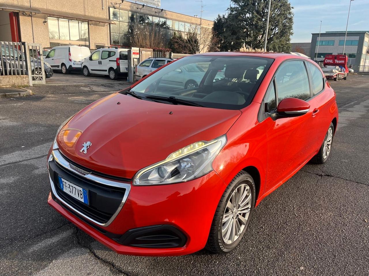 Peugeot 208 PureTech 82 3 porte Active